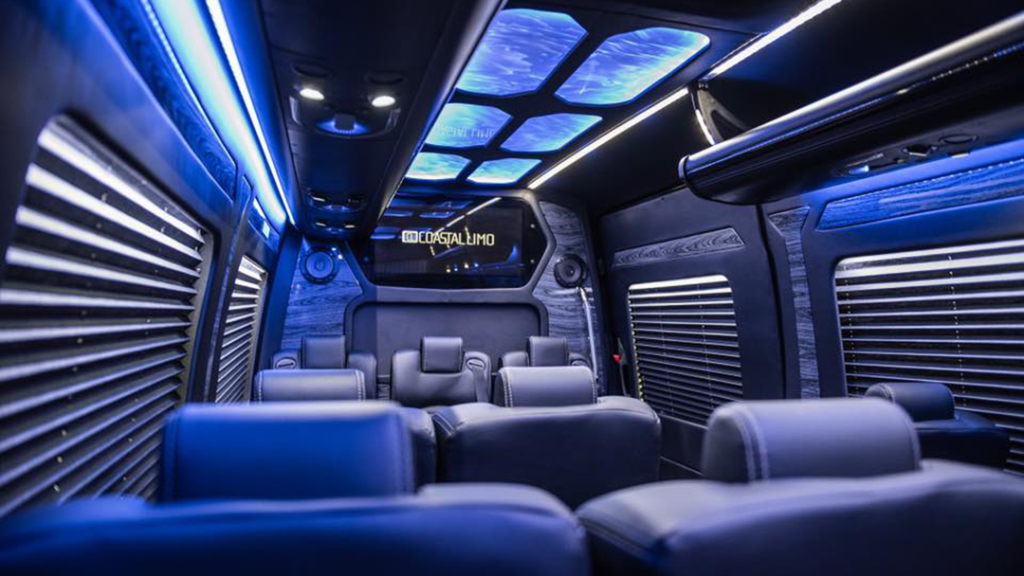 13-Pas-Shuttle-w-table-6