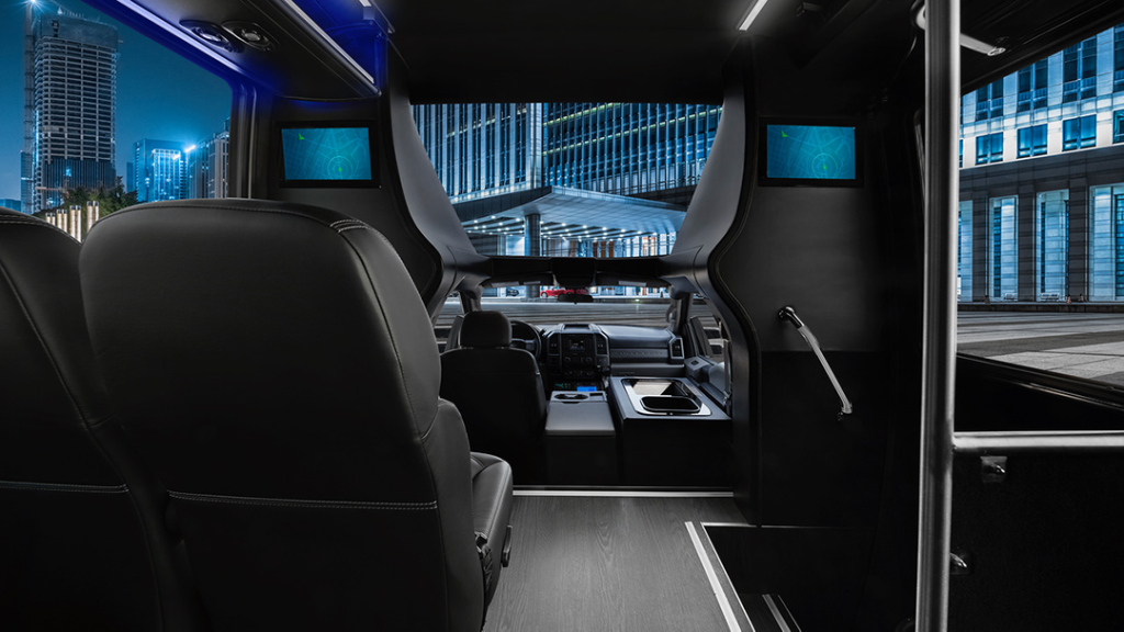 Gm33_forward_interior_low_res